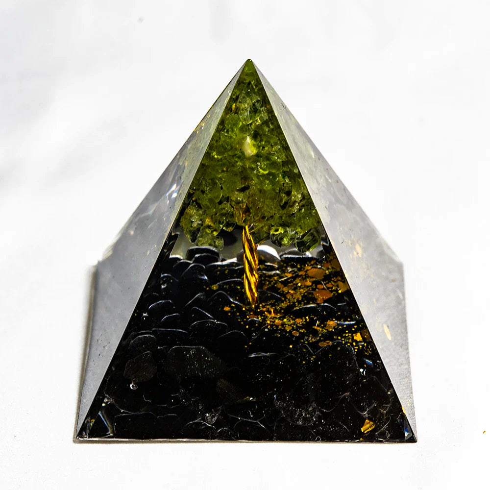 Natural Crystal Energy Generator Pyramid