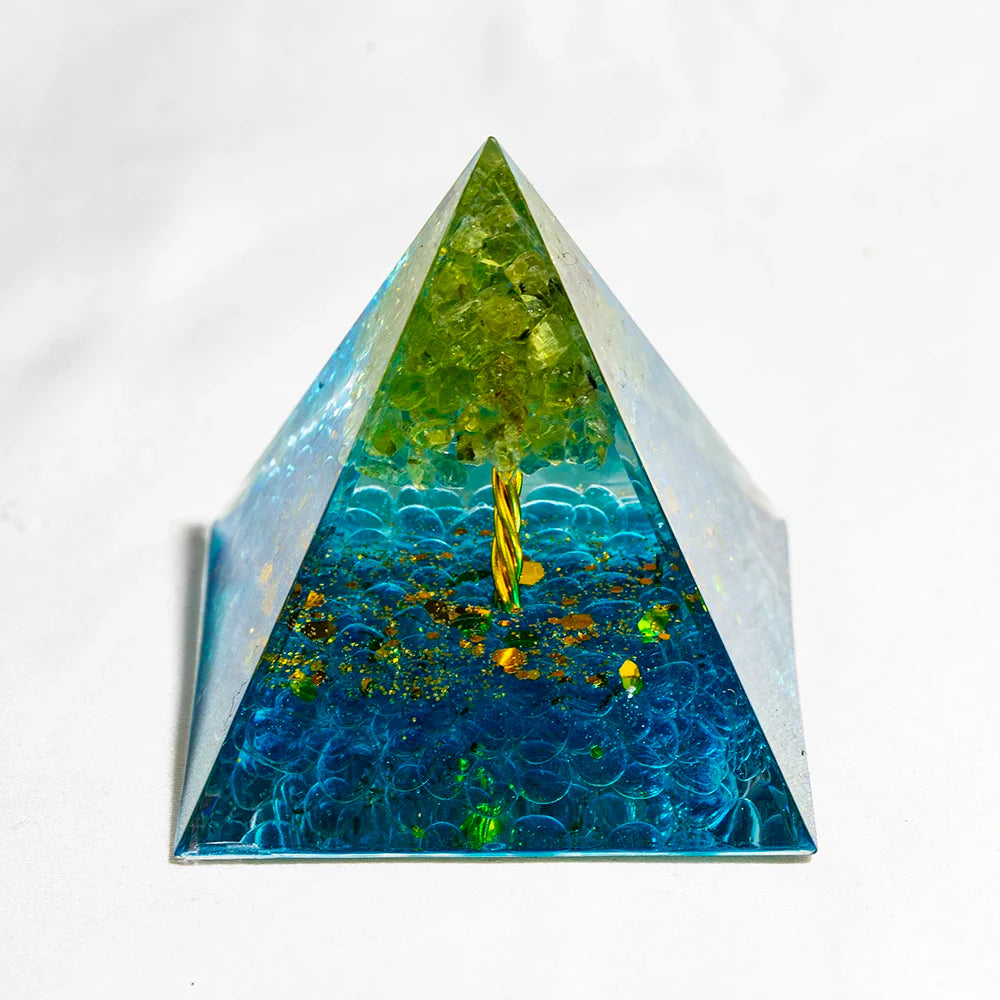 Natural Crystal Energy Generator Pyramid